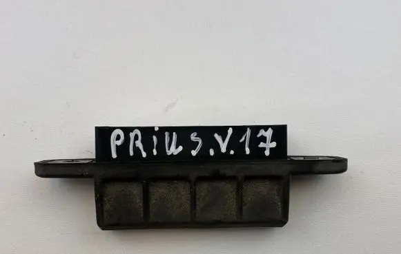 Toyota Prius+ (ZVW40) Tailgate sensor 9657F67