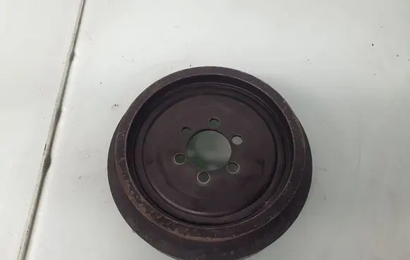 BMW 5 E60 E61 Crankshaft pulley 7564969 11237564969
