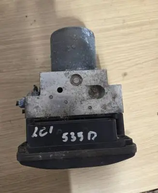 BMW 5 F10 F11 ABS Pump 6851374 6851376