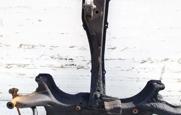Toyota Corolla Verso AR10 Front subframe