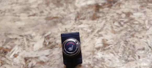 Infiniti G37 Seat heating switch 