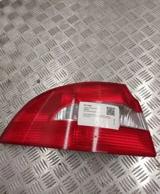 Skoda Superb B6 (3T) Rear/tail lights 270501AH4