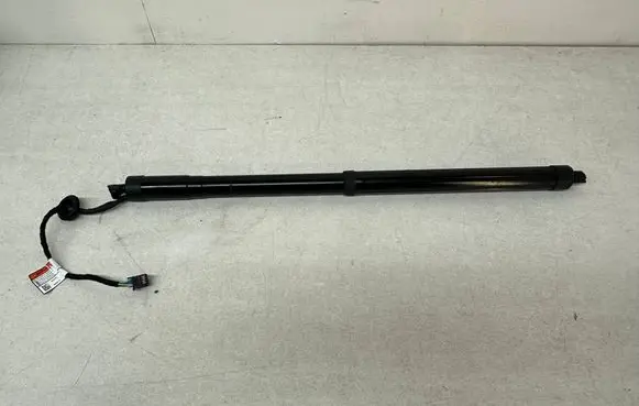 Volvo XC40 Tailgate strut 32357573