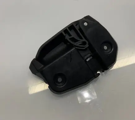 Mercedes-Benz E W211 Rear seat cable / handle A2029200164 2029200164