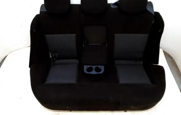 Fiat Croma Second row seats 