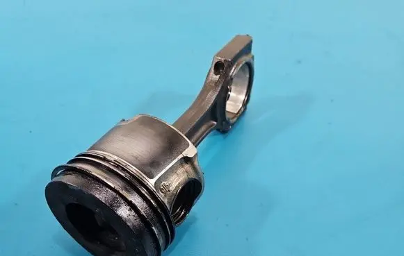 BMW 3 GT F34 Piston IMPRK1540368