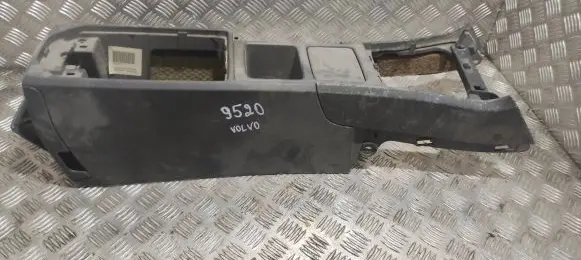 Volvo V70 Center console 9204995 94BB51 B3409834