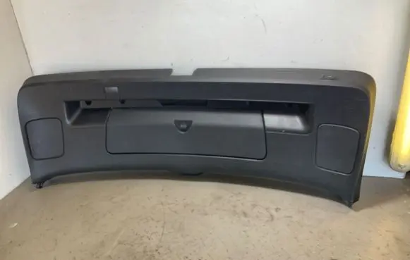 Audi Q7 4L Tailgate/boot lid cover trim 4L0867973D 4L0867973G
