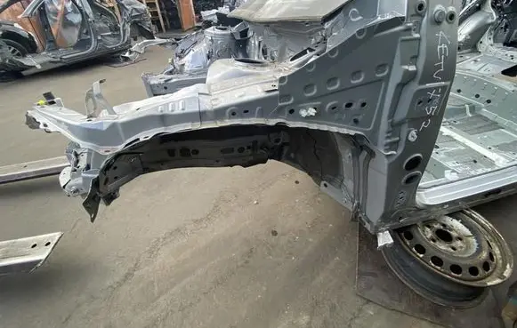 Toyota Prius (XV60) Front quarter panel 
