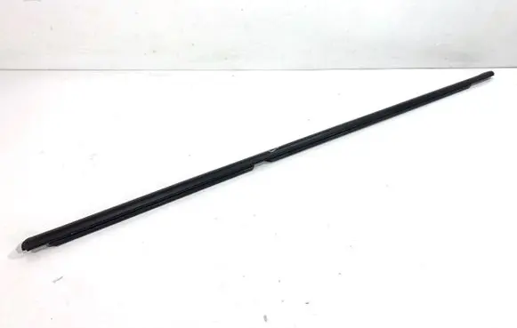 BMW 3 F30 F35 F31 Loading door glass trim molding 7258293