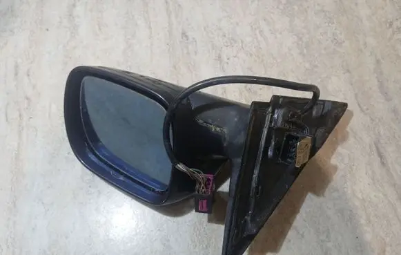 Audi A6 S6 C5 4B Front door electric wing mirror E6012319