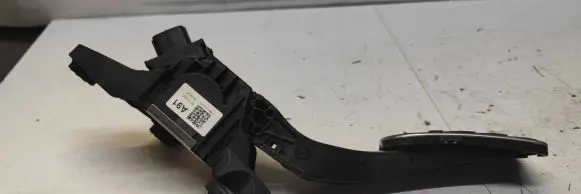 KIA EV6 Accelerator throttle pedal 32700XXXXX