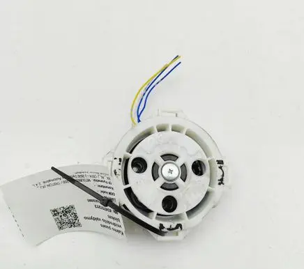 Mitsubishi L200 Wing mirror control module 7632D591XA