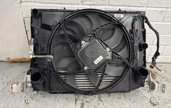 BMW 3 F30 F35 F31 Radiator set 8641946 8507407