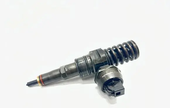 Skoda Octavia Mk2 (1Z) Fuel injector 038130073 038130073AG