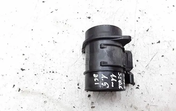Renault Scenic III - Grand scenic III Mass air flow meter 8200682558 5WK97021 H8200702517