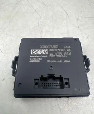 Volkswagen Tiguan Light module LCM 3Q0907338G A3C0876110050 3Q0907338K