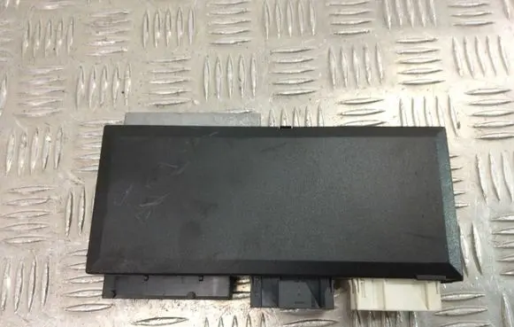 BMW 5 E39 Comfort/convenience module 8372140
