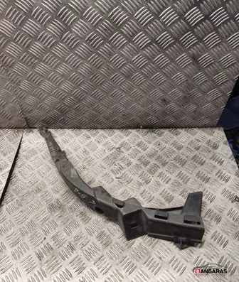 Volkswagen PASSAT B5 Front bumper mounting bracket 3b0807050c