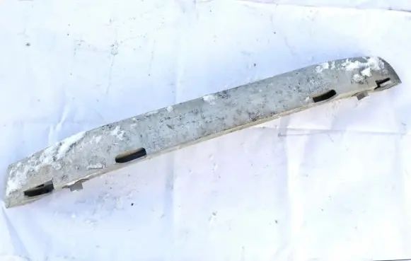 Audi A8 S8 D2 4D Front bumper cross member 4d0807109