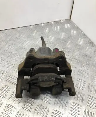 BMW 4 F32 F33 Rear brake caliper