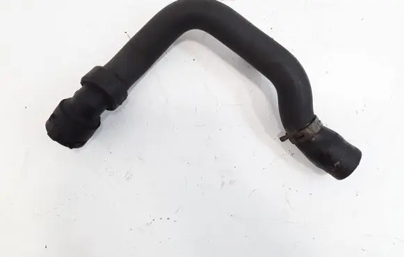Volkswagen PASSAT B5.5 Engine coolant pipe/hose 8D0121101AD