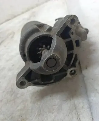 Peugeot 306 Starter motor 5802M9