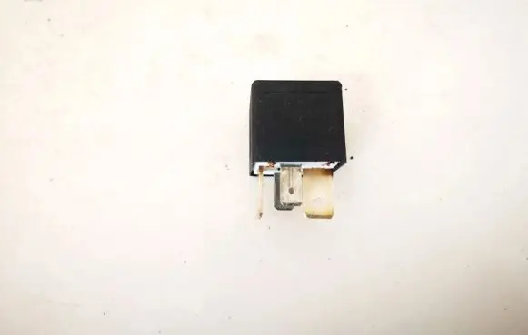 Audi A6 S6 C5 4B Other relay 443951253j 899511000