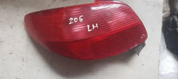 Peugeot 206 Rear/tail lights 2531G