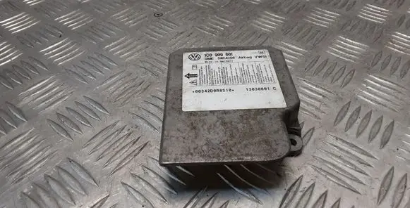 Skoda Octavia Mk1 (1U) Airbag control unit/module 1C0909601 5WK43120