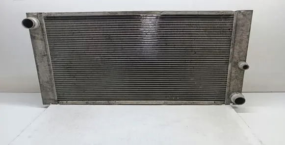 BMW 5 E60 E61 Coolant radiator