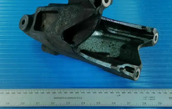 Volkswagen Crafter Engine mounting bracket 03L199307A
