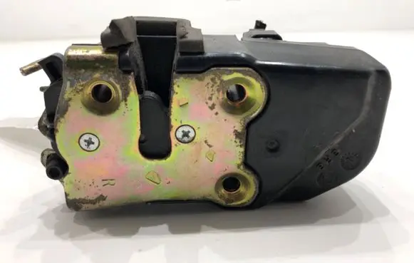 Chrysler 300 - 300C Front door lock 