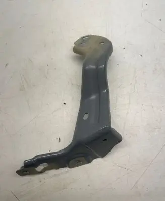 Audi Q4 Sportback e-tron Fender mounting bracket 89A821136 142402S
