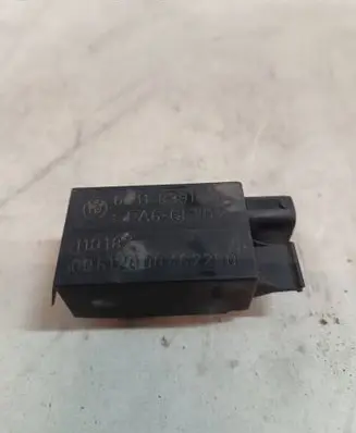 BMW 3 E46 AUC sensor 8391470