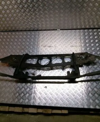 BMW 5 E39 Radiator support slam panel