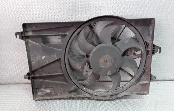 Ford Mondeo Mk III Electric radiator cooling fan 0130303923