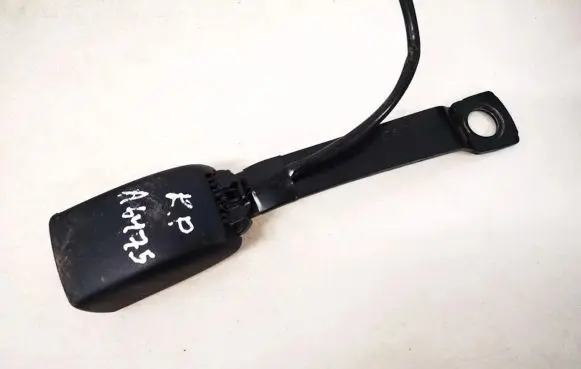 Subaru Outback Front seatbelt buckle e034501