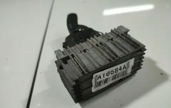 Glow plug pre-heat relay