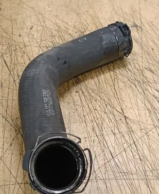 Mercedes-Benz ML W164 Intercooler hose/pipe A1645282482