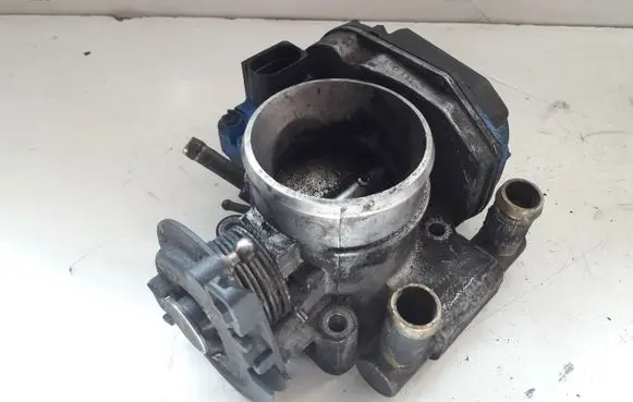 Audi A4 S4 B5 8D Engine shut-off valve 