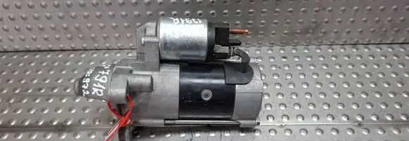 Renault Trafic III (X82) Starter motor S25053972 233001791R