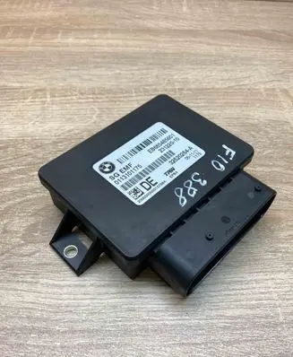 BMW 5 F10 F11 Hand brake control module 6854856 23122010