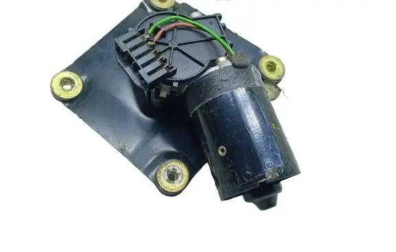 Front wiper linkage