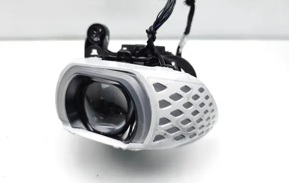 Volkswagen ID.3 Headlight lense 00214850