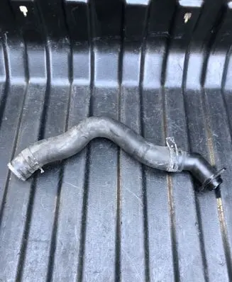 Infiniti M30 Engine coolant pipe/hose