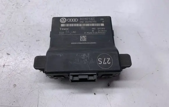Volkswagen Touran I Gateway control module 1K0907530E 1K0907951