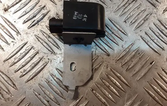 Subaru Legacy Headlight/headlamp level sensor 88021A6030