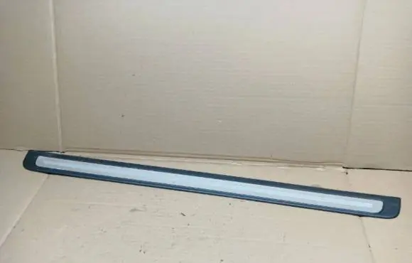 Audi A5 8T 8F Front sill trim cover 8T0853374