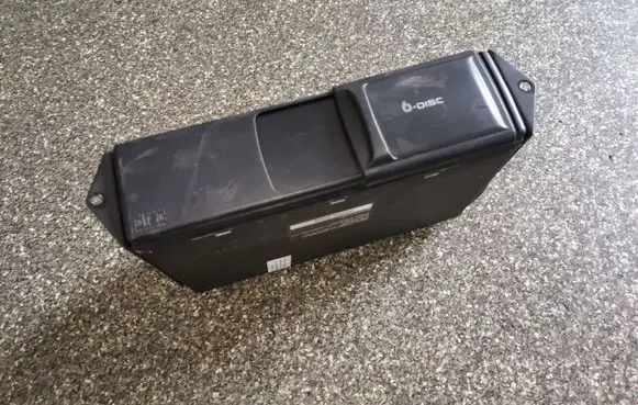 Skoda Superb B5 (3U) CD/DVD changer 1J6035111
